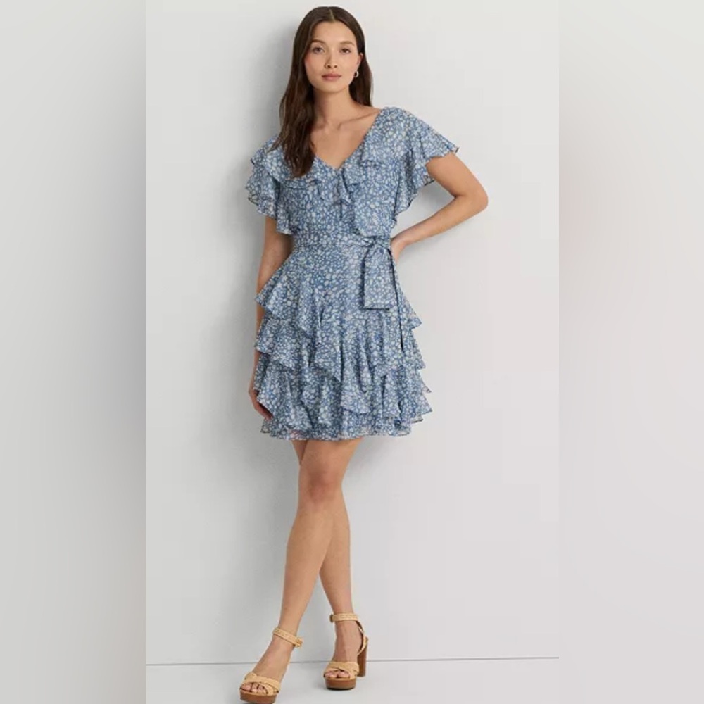 Lauren Ralph Lauren. Floral Metallic Chiffon Cocktail Dress. BLUE. Size 2.